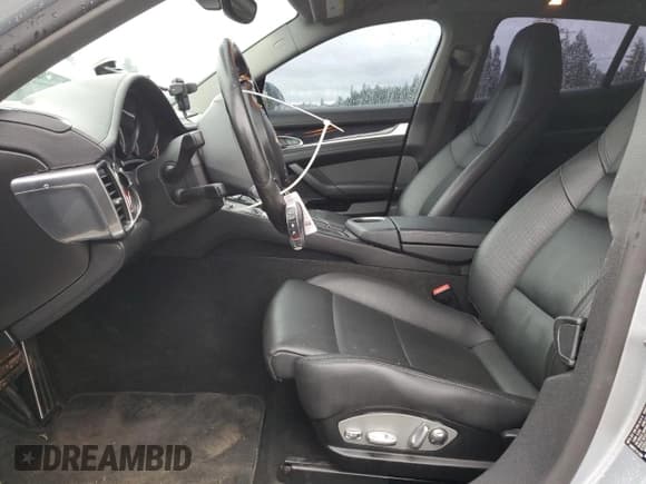 ✅ 2014 Porsche Panamera • VIN: WP0AA2A75EL011039 • Лот: 68825095. Опубликован ранее на Copart с пробегом 133 459 миль. Бесплатный доступ к архиву аукционных продаж из США и подробный отчёт об истории автомобиля на DreamBid. Изображение 7.