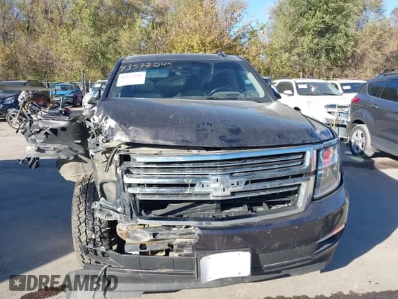 ✅ 2018 Chevrolet Suburban Premier • VIN: 1GNSKJKC9JR298536 • Лот: 43577245. Опубликован ранее на IAAI с пробегом 138 244 миль. Бесплатный доступ к архиву аукционных продаж из США и подробный отчёт об истории автомобиля на DreamBid. Изображение 6.