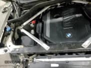 ✅ 2021 BMW X7 xDrive40i • VIN: 5UXCW2C01M9D83887 • Лот: 70344625. Опубликован ранее на Copart с пробегом 132 719 миль. Бесплатный доступ к архиву аукционных продаж из США и подробный отчёт об истории автомобиля на DreamBid. Изображение 17.