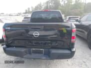 ✅ 2022 Nissan Frontier S • VIN: 1N6ED1CL5NN635485 • Lot: 42411330. Wystawiony na IAAI z przebiegiem 51 151 mil. Bezpłatny archiwum sprzedaży aukcyjnych z USA i szczegółowy raport historii pojazdu na DreamBid. Zdjęcie 16.