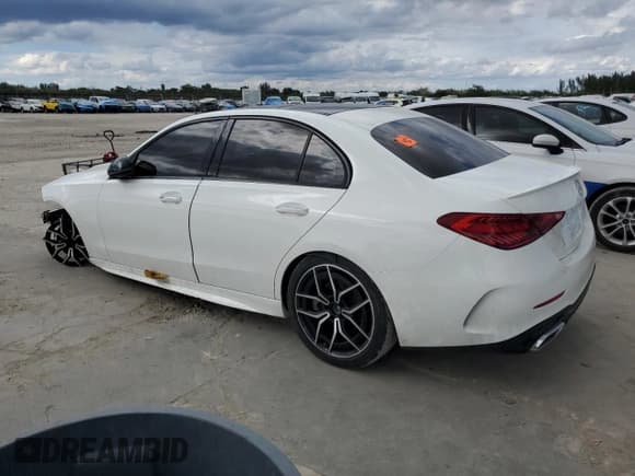 ✅ 2022 Mercedes-Benz C 300 • VIN: W1KAF4GB9NR043911 • Lot: 47158615. Listed on Copart with 41,721 mi. Free auction sales archive from the USA and detailed vehicle history report at DreamBid. Image 2.