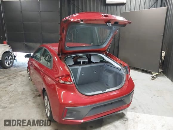 ✅ 2020 Hyundai Ioniq Blue • VIN: KMHC65LC4LU227764 • Lot: 41759807. Wystawiony na IAAI z przebiegiem 54 598 mil. Bezpłatny archiwum sprzedaży aukcyjnych z USA i szczegółowy raport historii pojazdu na DreamBid. Zdjęcie 3.