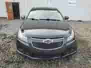 2013 Chevrolet Cruze 1LT z VIN 1G1PC5SB7D7109398, wystawiony jako Copart lot #65826725 z przebiegiem Nie podano mil oraz Szkoda całkowita • Salvage title. Historia ofert i sprzedaży dostępna na DreamBid. Obrazek 5.