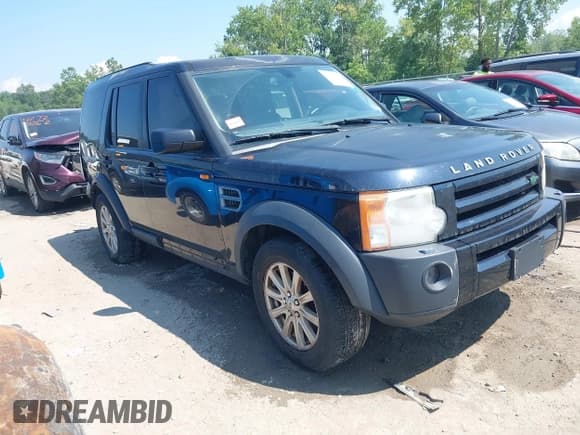 ✅ 2007 Land Rover LR3 SE • VIN: SALAE25417A438956 • Lot: 42727459. Listed on IAAI with 221,839 mi. Free auction sales archive from the USA and detailed vehicle history report at DreamBid. Image 1.