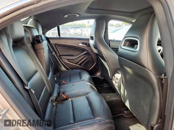 2018 Mercedes-Benz CLA 250 с VIN WDDSJ4EB2JN570731, выставлен на аукционе Copart как лот 91290125 с пробегом 46 473 миль миль и Чистый • Clean title. История ставок и продаж доступна на DreamBid. Изображение 10.