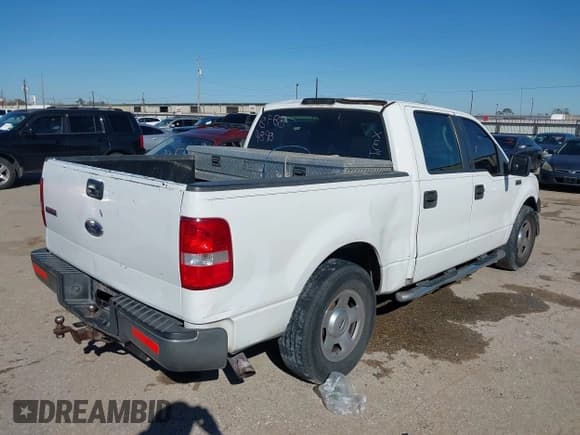 ✅ 2008 Ford F-150 XL • VIN: 1FTRW12W08FB89898 • Lot: 41367336. Listed on IAAI with 323,488 mi. Free auction sales archive from the USA and detailed vehicle history report at DreamBid. Image 4.