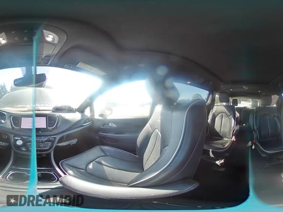 ✅ 2023 Chrysler Pacifica Hybrid Limited • VIN: 2C4RC1S70PR562866 • Lot: 81619465. Wystawiony na Copart z przebiegiem 90 635 mil. Bezpłatny archiwum sprzedaży aukcyjnych z USA i szczegółowy raport historii pojazdu na DreamBid. Zdjęcie 15.