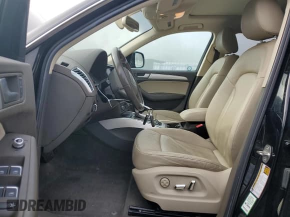 ✅ 2014 Audi Q5 Progressiv • VIN: WA1LFCFP7EA021666 • Lot: 61143874. Listed on Copart with 168,565 mi. Free auction sales archive from the USA and detailed vehicle history report at DreamBid. Image 7.