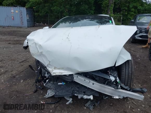 ✅ 2022 Tesla Model S Plaid • VIN: 5YJSA1E62NF487719 • Лот: 42435272. Опубликован ранее на IAAI с пробегом 26 257 миль. Бесплатный доступ к архиву аукционных продаж из США и подробный отчёт об истории автомобиля на DreamBid. Изображение 12.