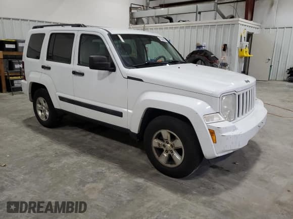 ✅ 2012 Jeep Liberty Sport Latitude • VIN: 1C4PJMAK5CW135981 • Lot: 91345455. Listed on Copart with 137,486 mi. Free auction sales archive from the USA and detailed vehicle history report at DreamBid. Image 4.