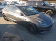 ✅ 2022 Tesla Model 3 Performance • VIN: 5YJ3E1EC3NF203044 • Lot: 43417316. Wystawiony na IAAI z przebiegiem 75 465 mil. Bezpłatny archiwum sprzedaży aukcyjnych z USA i szczegółowy raport historii pojazdu na DreamBid. Zdjęcie 1.