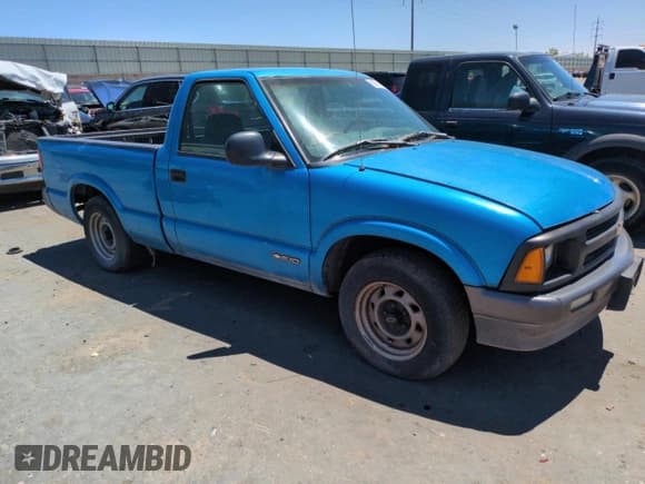 ✅ 1995 Chevrolet S-10 • VIN: 1GCCS1441S8179812 • Лот: 57611025. Опубликован ранее на Copart с пробегом 155 726 миль. Бесплатный доступ к архиву аукционных продаж из США и подробный отчёт об истории автомобиля на DreamBid. Изображение 4.