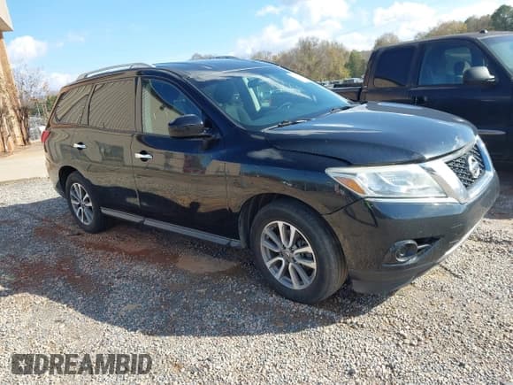 ✅ 2014 Nissan Pathfinder SL • VIN: 5N1AR2MN3EC629622 • Lot: 43816311. Listed on IAAI with 235,865 mi. Free auction sales archive from the USA and detailed vehicle history report at DreamBid. Image 1.