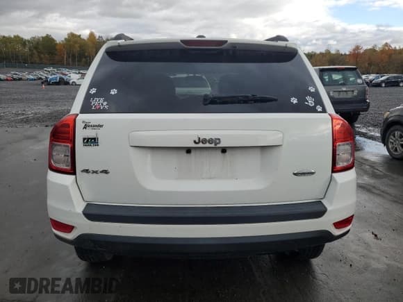 ✅ 2011 Jeep Compass Latitude • VIN: 1J4NF1FB4BD149584 • Lot: 87021845. Listed on Copart with 116,838 mi. Free auction sales archive from the USA and detailed vehicle history report at DreamBid. Image 6.