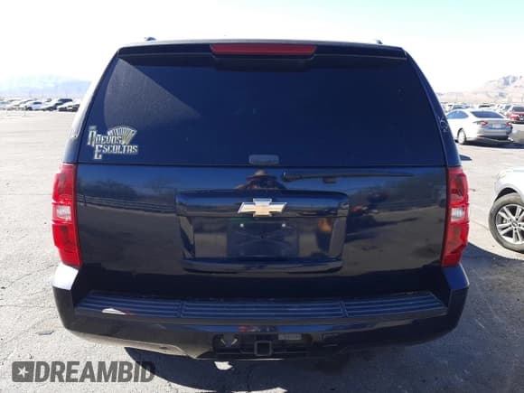 ✅ 2008 Chevrolet Tahoe LS • VIN: 1GNFC13C08R165865 • Lot: 58601235. Listed on Copart with 173,735 mi. Free auction sales archive from the USA and detailed vehicle history report at DreamBid. Image 6.