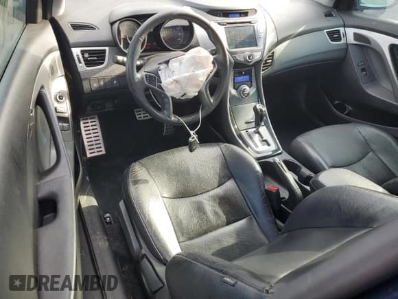 ✅ 2013 Hyundai Elantra SE • VIN: KMHDH6AE2DU011809 • Lot: 47988945. Wystawiony na Copart z przebiegiem 157 813 mil. Bezpłatny archiwum sprzedaży aukcyjnych z USA i szczegółowy raport historii pojazdu na DreamBid. Zdjęcie 8.