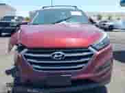 2017 Hyundai Tucson SE Plus z VIN KM8J33A48HU408633, wystawiony jako IAAI lot #42537299 z przebiegiem 39 968 mil mil oraz . Historia ofert i sprzedaży dostępna na DreamBid. Obrazek 13.