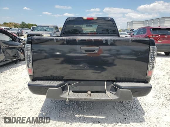 ✅ 2005 Chevrolet Colorado LS ZQ8 • VIN: 1GCCS196X58171819 • Лот: 53187825. Опубликован ранее на Copart с пробегом 105 398 миль. Бесплатный доступ к архиву аукционных продаж из США и подробный отчёт об истории автомобиля на DreamBid. Изображение 6.