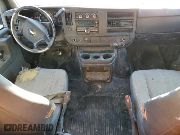 ✅ 2012 Chevrolet Express Passenger 1LS • VIN: 1GAZGZFA8C1191908 • Lot: 46998515. Listed on Copart with 220,513 mi. Free auction sales archive from the USA and detailed vehicle history report at DreamBid. Image 8.