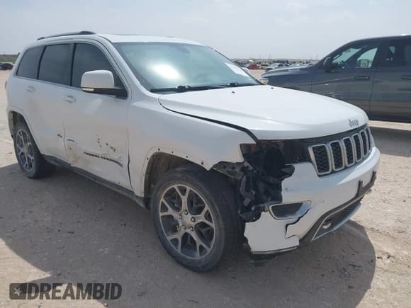 ✅ 2018 Jeep Grand Cherokee Limited • VIN: 1C4RJEBG3JC125652 • Lot: 41921124. Listed on IAAI with Not provided. Free auction sales archive from the USA and detailed vehicle history report at DreamBid. Image 6.