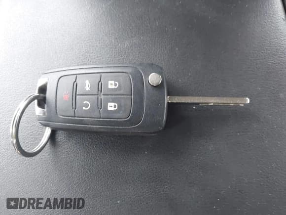 ✅ 2014 Buick Regal Premium II • VIN: 2G4GS5GX1E9201505 • Lot: 42356402. Listed on IAAI with 94,155 mi. Free auction sales archive from the USA and detailed vehicle history report at DreamBid. Image 11.