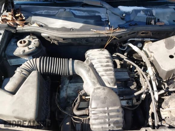 ✅ 2007 Saturn VUE I4 • VIN: 5GZCZ33D77S817031 • Лот: 41293566. Опубликован ранее на IAAI с пробегом Не указан. Бесплатный доступ к архиву аукционных продаж из США и подробный отчёт об истории автомобиля на DreamBid. Изображение 10.