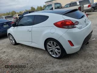 ✅ 2013 Hyundai Veloster w/Gray Int • VIN: KMHTC6AD1DU164831 • Lot: 75551824. Wystawiony na Copart z przebiegiem 93 252 mil. Bezpłatny archiwum sprzedaży aukcyjnych z USA i szczegółowy raport historii pojazdu na DreamBid. Zdjęcie 2.