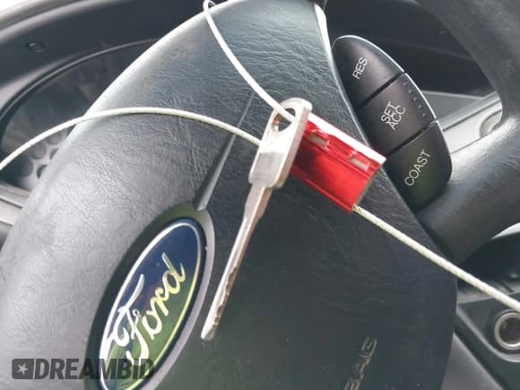 ✅ 2003 Ford Focus SE • VIN: 1FAFP34393W328178 • Лот: 43159361. Опубликован ранее на IAAI с пробегом 175 366 миль. Бесплатный доступ к архиву аукционных продаж из США и подробный отчёт об истории автомобиля на DreamBid. Изображение 11.