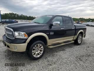 2017 Ram 1500 Limited z VIN 1C6RR7PTXHS621131, wystawiony jako Copart lot #53344475 z przebiegiem 60 420 mil mil oraz Szkoda całkowita • Salvage title. Historia ofert i sprzedaży dostępna na DreamBid. Obrazek 1.