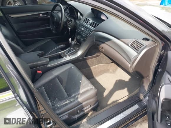 ✅ 2012 Acura TL Auto • VIN: 19UUA8F27CA025855 • Lot: 42812989. Listed on IAAI with 144,622 mi. Free auction sales archive from the USA and detailed vehicle history report at DreamBid. Image 5.