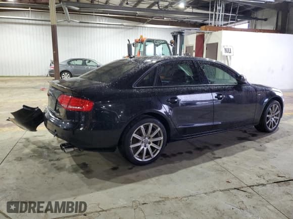 ✅ 2012 Audi A4 Premium Plus • VIN: WAUHFAFLXCA111319 • Lot: 82008924. Wystawiony na Copart z przebiegiem Nie podano. Bezpłatny archiwum sprzedaży aukcyjnych z USA i szczegółowy raport historii pojazdu na DreamBid. Zdjęcie 3.