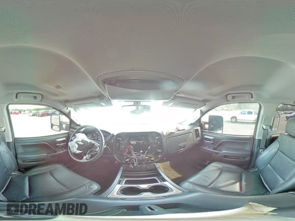 ✅ 2017 Chevrolet Silverado 2500HD LT • VIN: 1GC1KVEY8HF241842 • Lot: 60222555. Wystawiony na Copart z przebiegiem 132 131 mil. Bezpłatny archiwum sprzedaży aukcyjnych z USA i szczegółowy raport historii pojazdu na DreamBid. Zdjęcie 14.