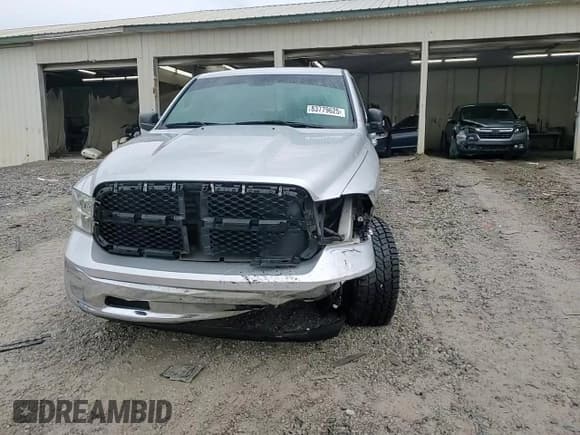 ✅ 2018 Ram 1500 Big Horn • VIN: 1C6RR7GG5JS106501 • Lot: 83779625. Listed on Copart with 174,890 mi. Free auction sales archive from the USA and detailed vehicle history report at DreamBid. Image 14.