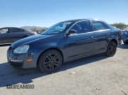 ✅ 2006 Volkswagen Jetta 2.5L • VIN: 3VWRF71K76M665477 • Лот: 90680685. Опубликован ранее на Copart с пробегом 199 825 миль. Бесплатный доступ к архиву аукционных продаж из США и подробный отчёт об истории автомобиля на DreamBid. Изображение 1.