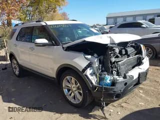 ✅ 2013 Ford Explorer Limited • VIN: 1FM5K8F8XDGA01340 • Lot: 43643357. Wystawiony na IAAI z przebiegiem 215 542 mil. Bezpłatny archiwum sprzedaży aukcyjnych z USA i szczegółowy raport historii pojazdu na DreamBid. Zdjęcie 1.