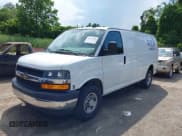 ✅ 2022 Chevrolet Express Cargo • VIN: 1GCWGAFP9N1267476 • Lot: 42673040. Listed on IAAI with 26,508 mi. Free auction sales archive from the USA and detailed vehicle history report at DreamBid. Image 2.