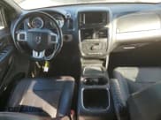 ✅ 2017 Dodge Grand Caravan GT • VIN: 2C4RDGEG0HR851968 • Lot: 86423595. Wystawiony na Copart z przebiegiem 183 997 mil. Bezpłatny archiwum sprzedaży aukcyjnych z USA i szczegółowy raport historii pojazdu na DreamBid. Zdjęcie 8.