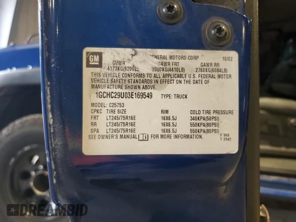 ✅ 2003 Chevrolet Silverado 2500HD LS • VIN: 1GCHC29U03E169549 • Лот: 61552235. Опубликован ранее на Copart с пробегом 364 288 миль. Бесплатный доступ к архиву аукционных продаж из США и подробный отчёт об истории автомобиля на DreamBid. Изображение 12.