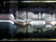 ✅ 2015 Toyota Camry SE • VIN: 4T1BF1FK5FU001261 • Lot: 87028885. Wystawiony na Copart z przebiegiem 126 994 mil. Bezpłatny archiwum sprzedaży aukcyjnych z USA i szczegółowy raport historii pojazdu na DreamBid. Zdjęcie 13.