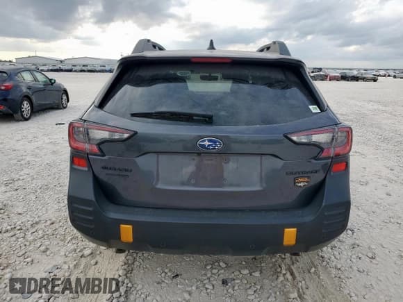 ✅ 2022 Subaru Outback Wilderness • VIN: 4S4BTGUD7N3222946 • Lot: 87475295. Listed on Copart with 55,837 mi. Free auction sales archive from the USA and detailed vehicle history report at DreamBid. Image 6.