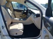 ✅ 2022 Mercedes-Benz GLC 300 • VIN: W1N0G8EB8NG088825 • Lot: 43346474. Listed on IAAI with 75,164 mi. Free auction sales archive from the USA and detailed vehicle history report at DreamBid. Image 5.