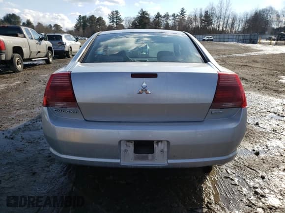 ✅ 2004 Mitsubishi Galant ES • VIN: 4A3AB36F24E088809 • Lot: 43019155. Listed on Copart with 79,458 mi. Free auction sales archive from the USA and detailed vehicle history report at DreamBid. Image 6.