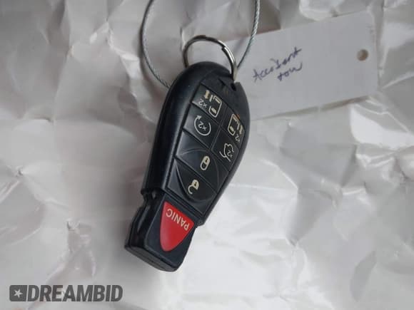 ✅ 2014 Chrysler Town & Country Touring • VIN: 2C4RC1BG3ER195765 • Лот: 43561392. Опубликован ранее на IAAI с пробегом 144 618 миль. Бесплатный доступ к архиву аукционных продаж из США и подробный отчёт об истории автомобиля на DreamBid. Изображение 11.