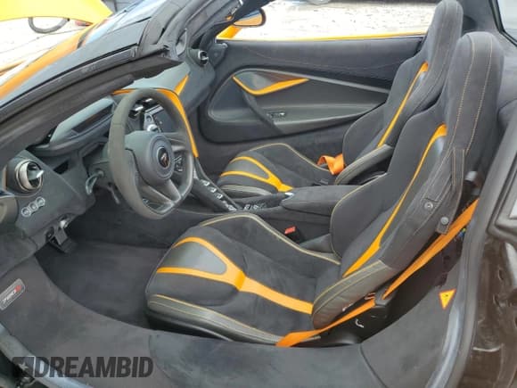 ✅ 2020 McLaren 720S • VIN: SBM14FCA6LW004272 • Lot: 84379965. Listed on Copart with Not provided. Free auction sales archive from the USA and detailed vehicle history report at DreamBid. Image 7.