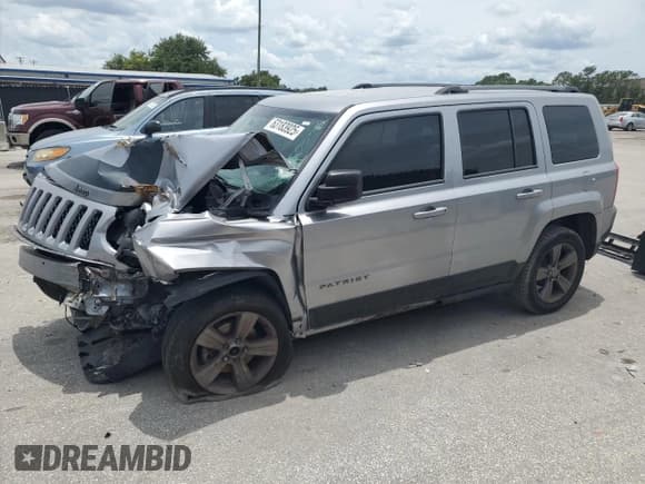 ✅ 2017 Jeep Patriot Sport SE • VIN: 1C4NJPBA3HD202949 • Lot: 63183925. Wystawiony na Copart z przebiegiem Nie podano. Bezpłatny archiwum sprzedaży aukcyjnych z USA i szczegółowy raport historii pojazdu na DreamBid. Zdjęcie 1.