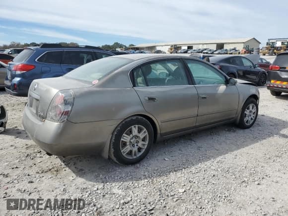 ✅ 2005 Nissan Altima 2.5 • VIN: 1N4AL11D95C344845 • Лот: 87002725. Опубликован ранее на Copart с пробегом Не указан. Бесплатный доступ к архиву аукционных продаж из США и подробный отчёт об истории автомобиля на DreamBid. Изображение 3.