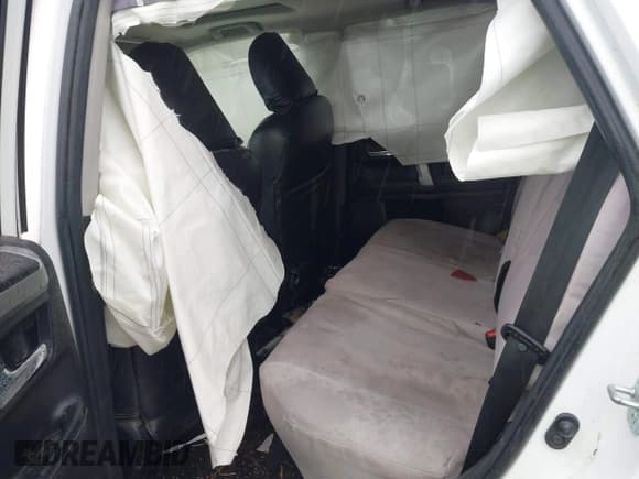 ✅ 2015 Toyota 4Runner SR5 • VIN: JTEZU5JR1F5100542 • Lot: 42357246. Listed on IAAI with Not provided. Free auction sales archive from the USA and detailed vehicle history report at DreamBid. Image 8.