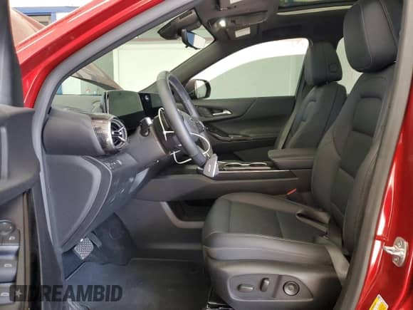 2025 Chevrolet Equinox AWD LT with VIN 3GNAXPEG2SL168993, listed as a Copart auction lot 84599575 with 8,858 mi miles and Salvage title. Bid and sale history available at DreamBid. Image 7.