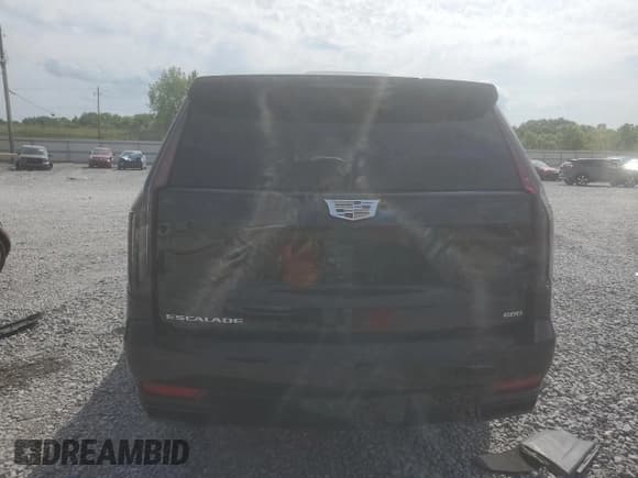 ✅ 2024 Cadillac Escalade 4WD Sport • VIN: 1GYS4EKL2RR180621 • Лот: 57428705. Опубликован ранее на Copart с пробегом 33 247 миль. Бесплатный доступ к архиву аукционных продаж из США и подробный отчёт об истории автомобиля на DreamBid. Изображение 6.