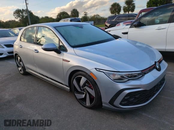 ✅ 2022 Volkswagen Golf GTI S • VIN: WVWG87CDXNW213931 • Lot: 74694654. Listed on Copart with Not provided. Free auction sales archive from the USA and detailed vehicle history report at DreamBid. Image 4.